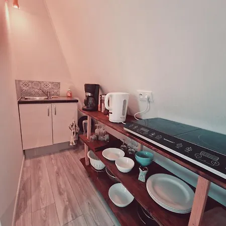 Apartment Location Saisonniere, Meublee, Type A *